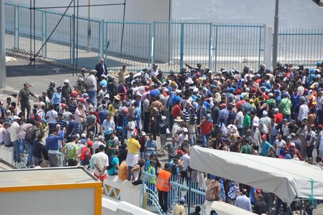 إغـلاق حـدود سـبـتـة الـسلـيـبـة.. مـسـؤولـيـة مـن؟