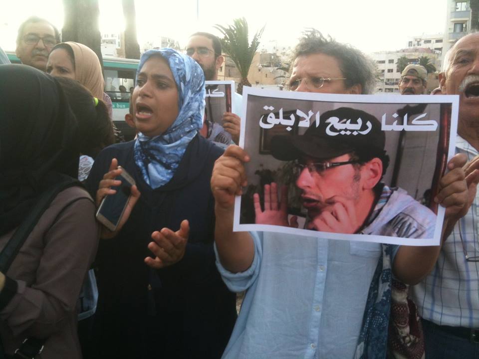 ربيع الأبلق رفع إضرابه عن الطعام