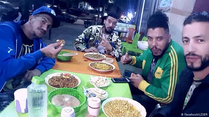 لماذا حققت أغنية “عاش الشعب” كل هذا النجاح في المغرب؟