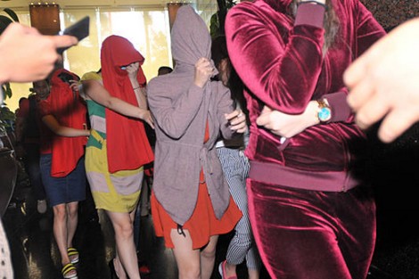 تفاصيل ترحيل خادمات فيليبينيات تعرضن للإحتجاز والتعذيب الجسدي والجنسي بالمغرب