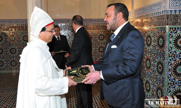 الرئيس الفرنسي يدافع بقوة على بقاء بنموسى سفيرا للمغرب لدى فرنسا ومحمد السادس يعيٌنه على رأس اللجنة الاستشارية لإعداد النموذج التنموي الجديد