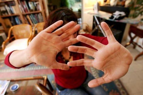 الجمعية المغربية لحقوق الإنسان تحمل الدولة المسؤولية الكاملة عن انتشار ظاهرة العنف ضد المرأة