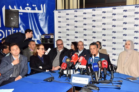 زلزال عنيف ضرب هياكل البام بجهة بني ملال!.. استقالة 5 منسقين إقلميين و8 برلمانيين وأزيد من 360 منتخباً من الحزب