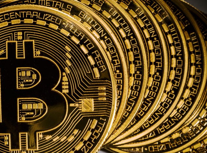 “كورونا” يرفع عملة “بيتكوين” بنسبة 10%