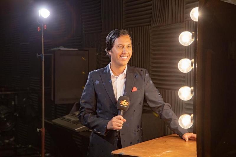 قضية “حمزة مون بيبي”.. النيابة العامة تصدر مذكرة بحث دولية في الإعلامي سيمو بنبشير الذي طُردَ من الموقع الإلكتروني المحسوب على مدير الكتابة الخاصة للملك