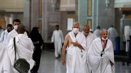 السعودية توقف العمرة مؤقتا للمواطنين والمقيمين