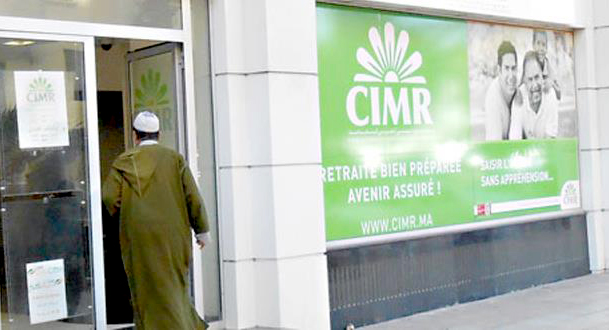 فيروس “كورونا” يُعجٌل بصرف معاشات المتقاعدين لشهر مارس قبل موعدها