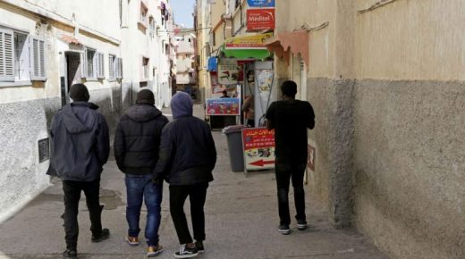آلاف المهاجرين في المغرب يعيشون ظروفاً مزرية في ظل حالة الطوارئ الصحية والقيود التي تفرضها على العمل والحركة