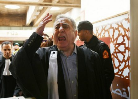 تفاصيل تزعم نجل المحامي المثير للجدل زيان لمافيا خطيرة تُزورُ كمامات طبية عالمية وتُعرٌِضُ حياة المواطنين للموت بسبب فيروس “كورونا” وتحرير مذكرة بحث في حقه بعد اختفاءه