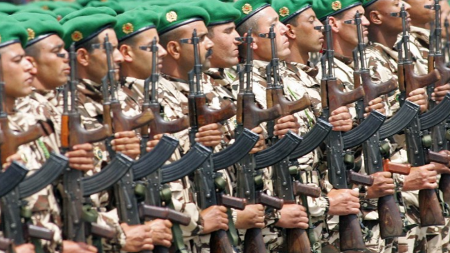 جائحة كورونا تضرب أكبر قاعدة العسكرية في المغرب.. التحاليل المخبرية تؤكد إصابة 70 عسكرياً ببنجرير بالفيروس والعدد مرشح للإرتفاع