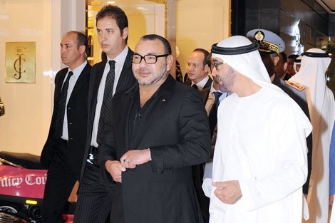 رسائل التهنئة برمضان تتقاطر على محمد السادس من الإمارات