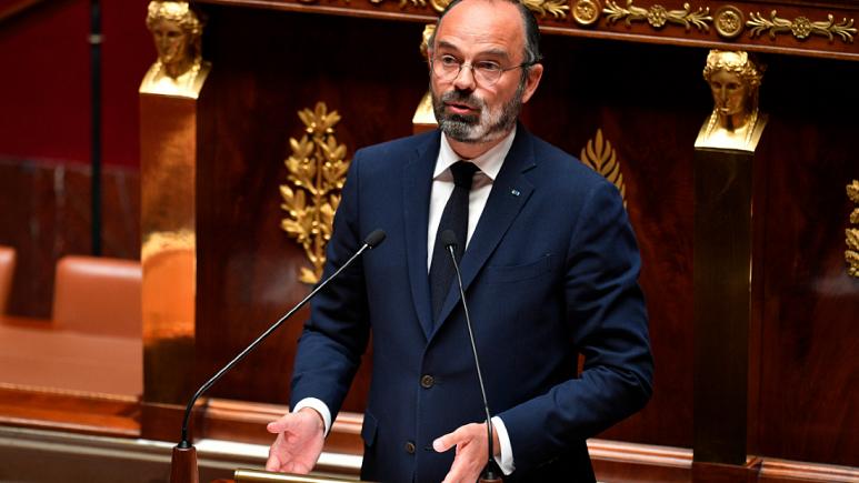 فرنسا تعلن إعادة فتح المدارس والمتاجر في 11 ماي مع استثناء المقاهي والمطاعم