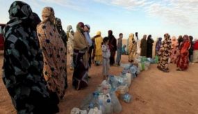 هكذا تعيش مخيمات تندوف ضياعا وبؤسا دام لأزيد من 46 سنة