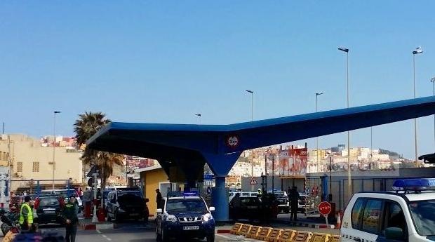 أزمة دبلوماسية مغربية إسبانية تُلوح في الأفق!.. وزير الداخلية الإسباني يُكذب الوزير لفتيت وينفي وجود موعد رسمي لإعادة فتح معابر سبتة ومليلية المحتلين