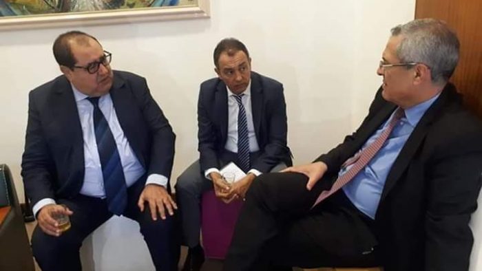 مُحاكمة لشكر وتقديم وزير العدل لإستقالته من الحكومة.. هذه هي التفاصيل الكاملة لأربع ساعات من عمر إجتماع عاصف للمكتب السياسي للإتحاد الإشتراكي!