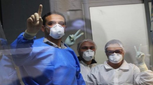 مستجدات الوضعية الوبائية في المغرب: 43 حالة جديدة لكورونا سجلت في بؤر مهنية وعائلية بجهات الرباط ومراكش وبني ملال