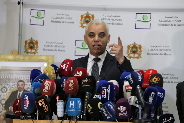 وزير الصحة في قفص الإتهام بسبب صفقة تحليلات كورونا بيريمي بالملايير!.. أشرف عليها الكاتب العام المؤقت وتنتهي صلاحيتها منتصف يوليوز وأشر على دفتر التحملات ووثائق الالتزامات وينجز دراسة للتقييم