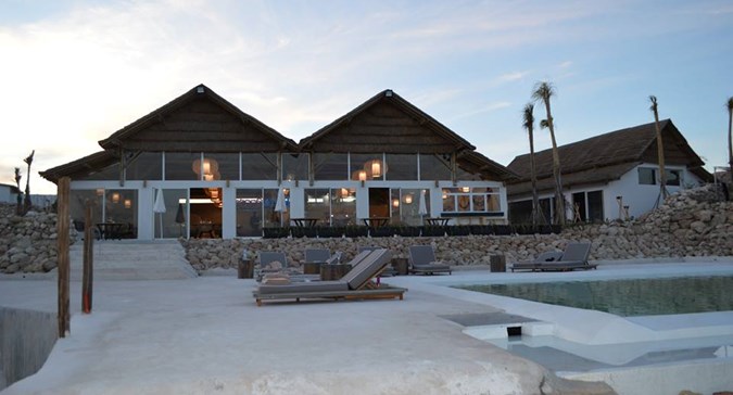 أميرات وأمراء مغاربة يحلون بالداخلة لقضاء عطلتهم الصيفية