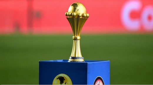 الاتحاد المصري لكرة القدم يحقق في اختفاء كأس أمم إفريقيا