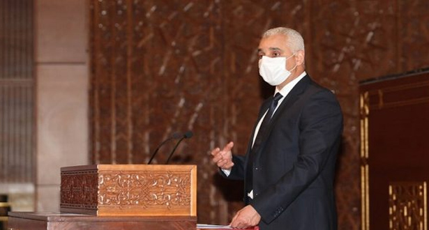 وزير الصحة مطلوب في البرلمان لشرح استراتيجية التلقيح وفعالية لقاح أسترازينيكا