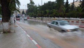 التساقطات المطرية.. وزارة التجهيز والنقل تُعلن عن مجموعة من التدابير وتدعو مستعملي الطريق إلى توخي الحذر