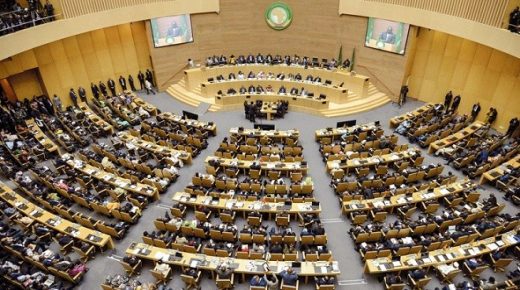 الدبلوماسية المغربية تشحذ الهمم لمواجهة اللوبي الانفصالي بالقمة الأفريقية