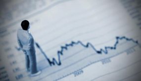 كيف سيتم تعويض الواردات بالإنتاج الوطني ؟ خبير دولي يجيب