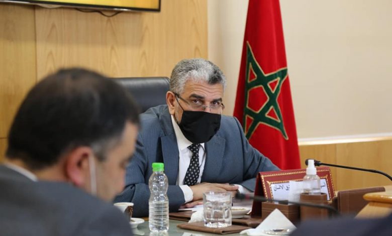 سكوب. وزير الدولة الرميد يتراجع عن قرار إستقالته من الحكومة!