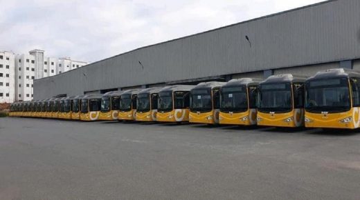 عمدة مدينة البيضاء يكشف أسعار تذاكر “حافلات ألزا” الجديدة