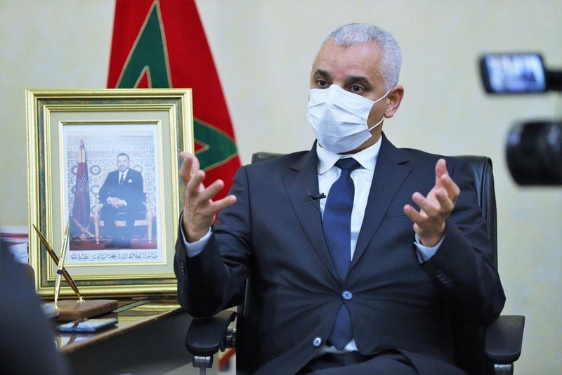 رفضوا التوقيع على صفقات تحوم حولها شبهات فساد.. السوبرمان وزير الصحة يعفي مسؤولين بمديرية الأدوية