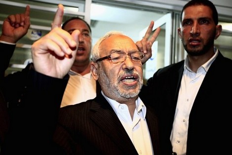 دعوة رئيس البرلمان التونسي إلى استبعاد المغرب وموريتانيا من اتحاد المغرب العربي تثير جدلا في المغرب وموريتانيا وقيادي في البيجيدي يبرر: الغنوشي كان يتكلم تحت ضغط بعض المشاكل