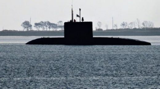 الغواصة الروسية “الثقب الأسود” تتجسس على المناورات الأمريكية المغربية