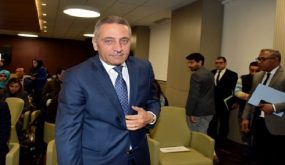 العلمي..كل طائرة تحلق فوق سماء الكوكب تحمل عل الأقل قطعة مصنعة بالمغرب
