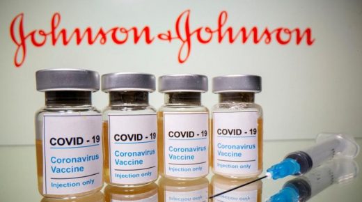 “جونسون أند جونسون” توافق على إمداد الاتحاد الإفريقي بـ400 مليون جرعة من اللقاح