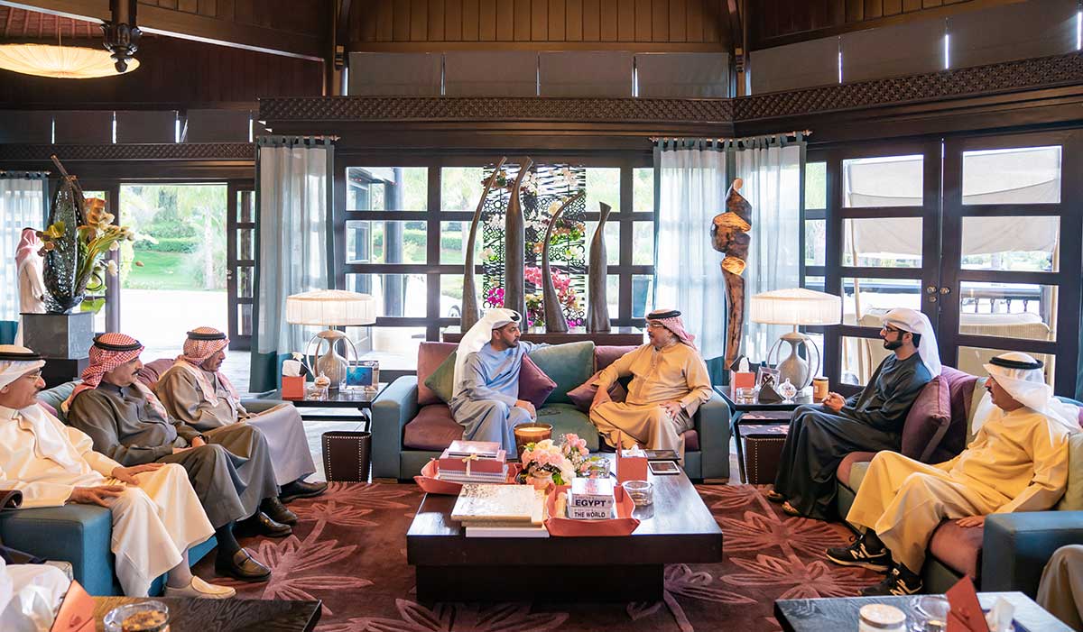 ملك البحرين وأمراء إماراتيون يقضون عطلة خاصة ويعقدون لقاءات رسمية رفيعة المستوى في المغرب