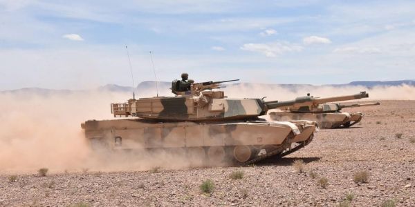 صواريخ مغربية على متن “درون” تتسبب في مقتل 3 عناصر من “البوليساريو” قرب تفاريتي و10 من الناجين يسلمون أنفسهم للجيش المغربي.. وهذه هي التفاصيل الكاملة!