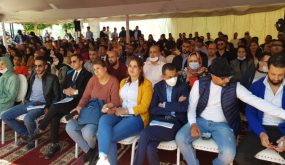 واشْ قانون الطوارئ الصحية كيطبق غير على المواطن البسيط؟.. تجمع لـ”حزب أخنوش” في تيسة حضرها المئات وْمكاين لا تباعد ولا كمامة والسلطات دايْرة عين ميكا