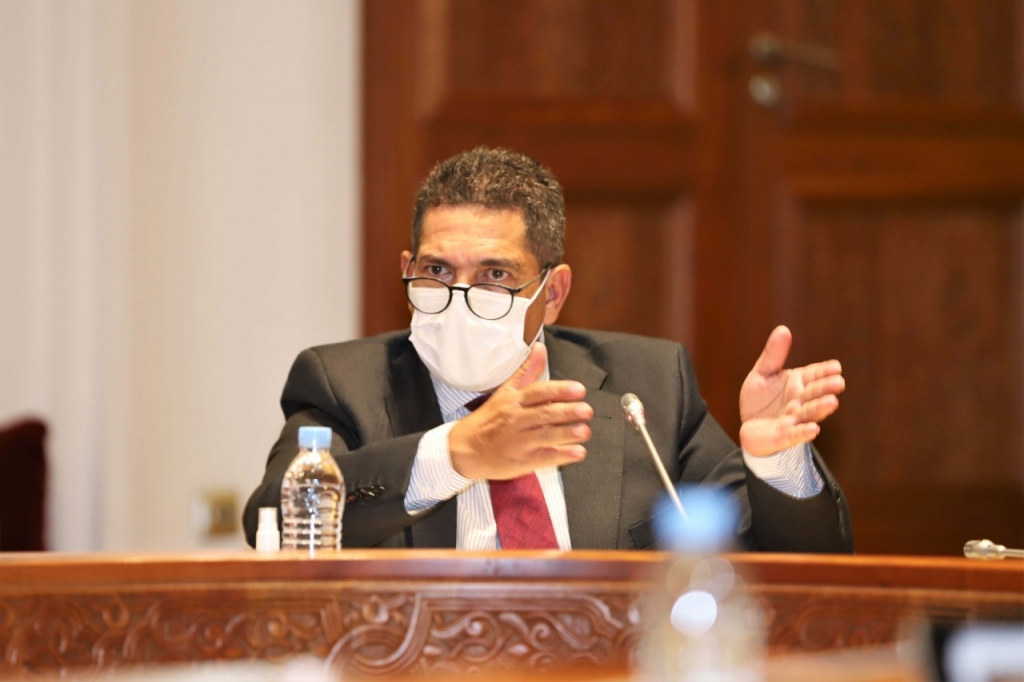 فضيحة مدوية!.. مسوؤلون جهويون ومركزيون بقطاع التعليم يستفيدون من السكنيات ومن خدمات الماء والكهرباء في إطار سياسة الريع