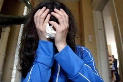 فضيحة من العيار الثقيل تتفجر بالراشيدية!.. إعتقال أستاذ بالرشيدية متهم باغتصاب وتعنيف 12 تلميذاً