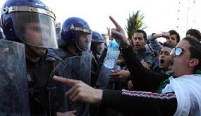 جنرالات الجزائر يختلقون الخصوم ويفتعلون الأزمات ويزرعون الألغام ويفشلون في مساعيهم
