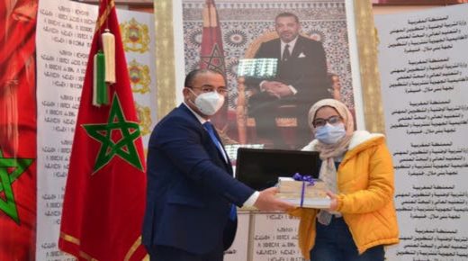 تلميذة مغربية تتوج “ملكة الرياضيات الإفريقية” لعام 2021