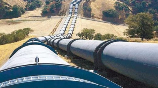 المغرب يوقف المفاوضات لتجديد نقل الغاز الجزائري إلى إسبانيا