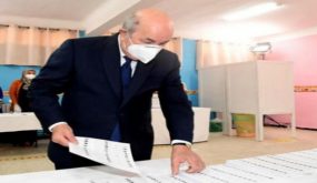 ناشط جزائري: شعار “مكانش انتخابات مع العصابات” حدد موقف الشعب من الانتخابات الهزلية