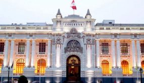 الكونغرس البيروفي يحث البرلمان الأوروبي على عدم إقحام نفسه في الأزمة الثنائية بين المغرب وإسبانيا