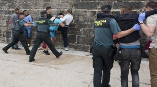 إسبانيا تطرد 41 شخصا إلى المغرب وتحرمهم من اللجوء لأسباب إنسانية