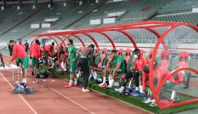 قبل مواجهة المنتخب المغربي اليوم.. عناصر منتخب غينيا بيساو تتعرض لوعكة صحية وتنقل للمستشفى