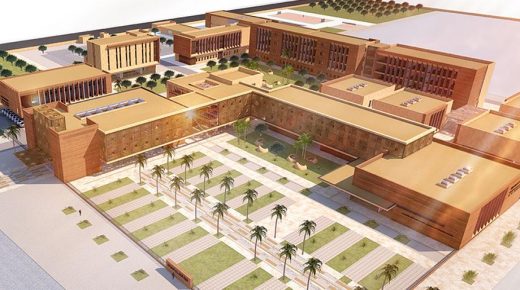 انطلاق الدراسة في كلية الطب بالعيون