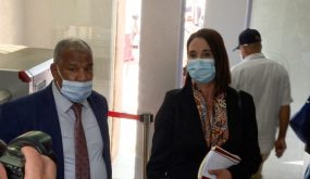 للمرة الثانية… منع نبيلة منيب من الدخول إلى البرلمان بسبب “جواز التلقيح”