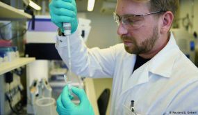 المغرب ينقل خبرته العلمية في مكافحة كورونا إلى دول إفريقيا ويبدأ بتكوين فريق موريتاني