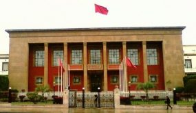 مجلس النواب يتجه إلى الاعتماد على الطاقة من مصادر متجددة